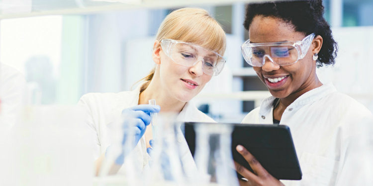 The Science & Safety Behind Your Favorite Cosmetics Products